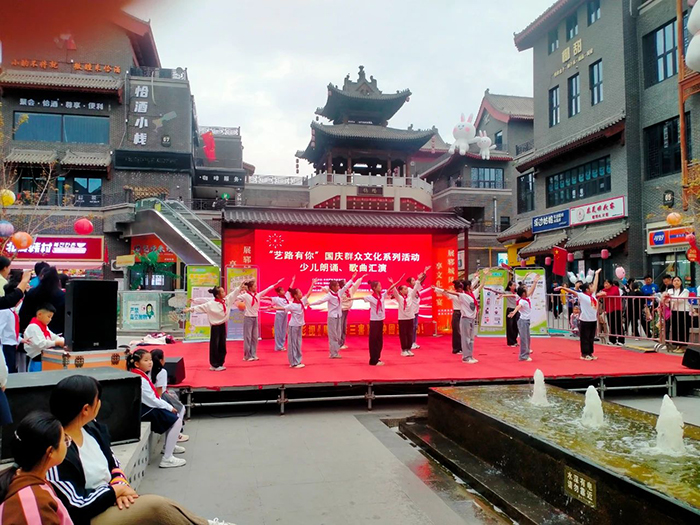 资讯